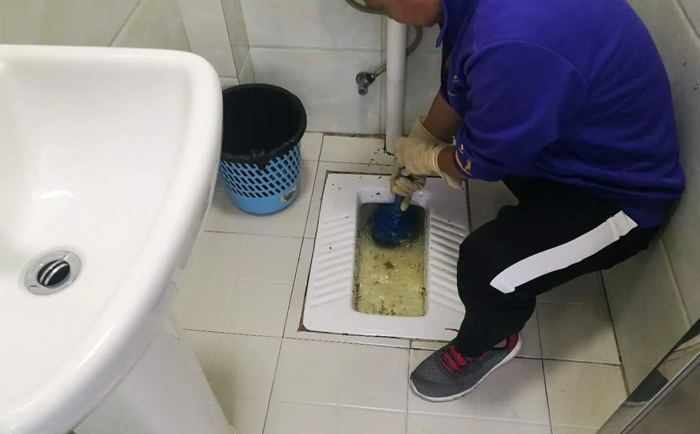 巴林右疏通蹲坑